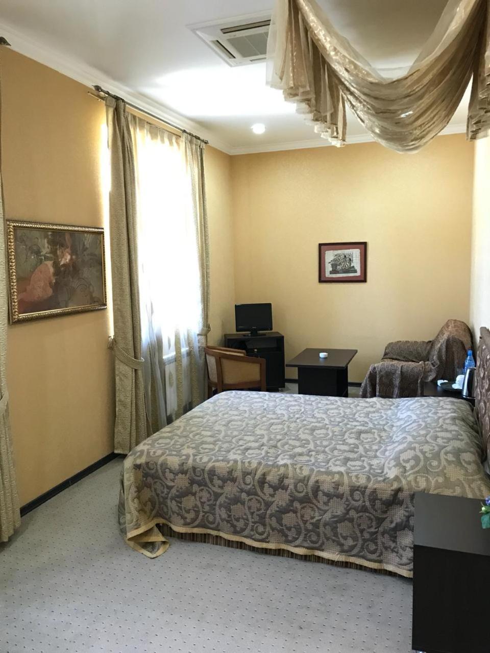 Villa Petrolea Hotel Baky Esterno foto